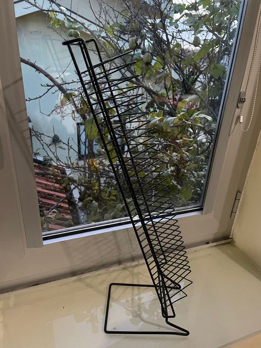 Black CD Stand64585669701379120