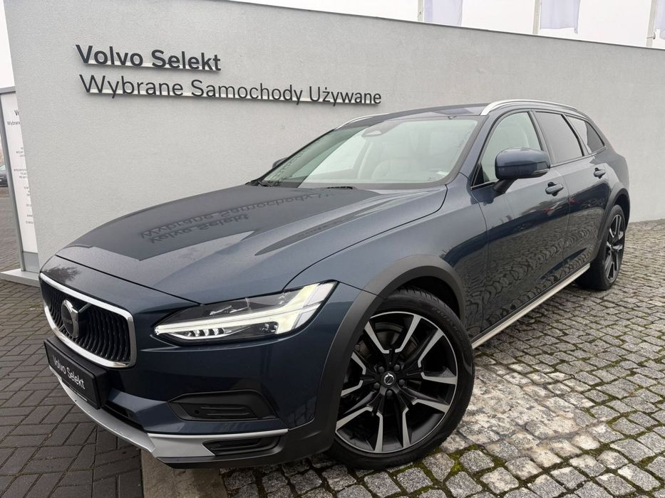 Volvo V90 Cross Country