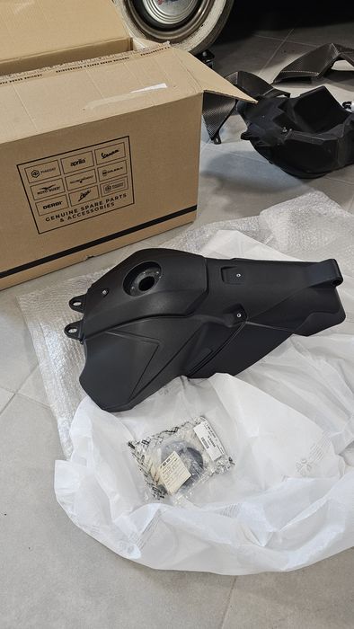 Aprilia Dorsoduro 750 Factory Troca por Carrinha 3L