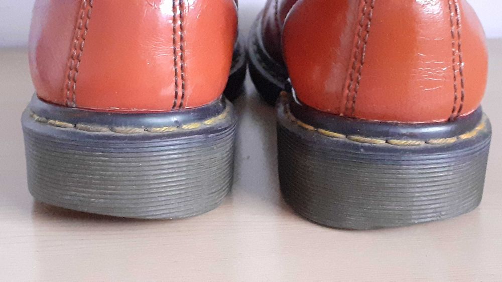 buty trepy glany botki doc dr Martens 1460 czerwone R 39