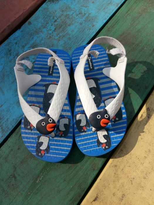 Нові шльопанці в'єтнамки фірми Ipanema размір US8, EUR24 (15,5 см)