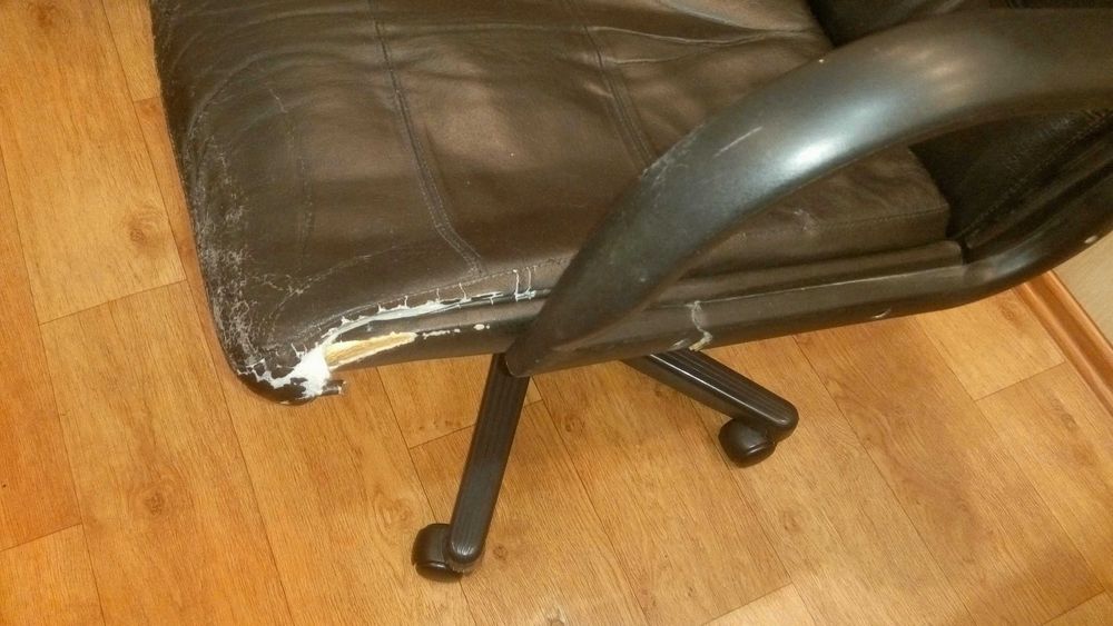 Директорське шкіряне крісло Офісне крісло Крісло стілець комп'ютерний