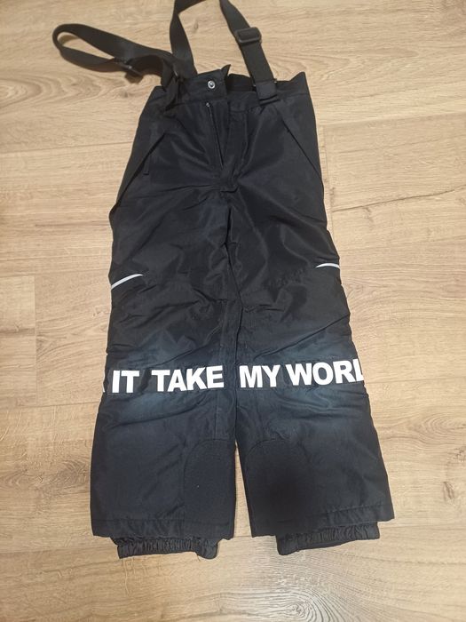 Sprzedam spodnie na śnieg 110/116