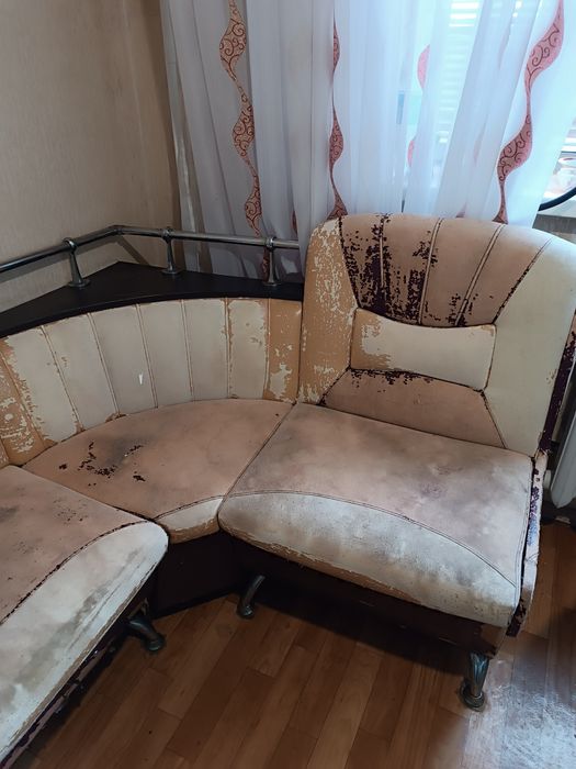 Продам Кухонний уголок