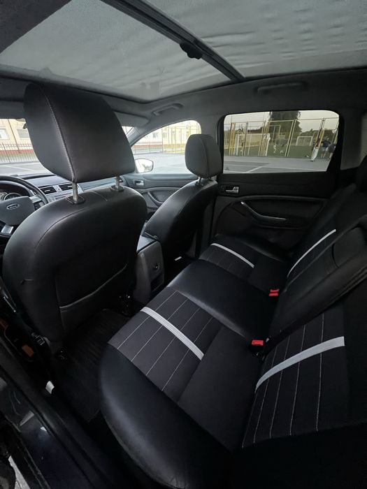 Ford Kuga 2.0 2010 рік