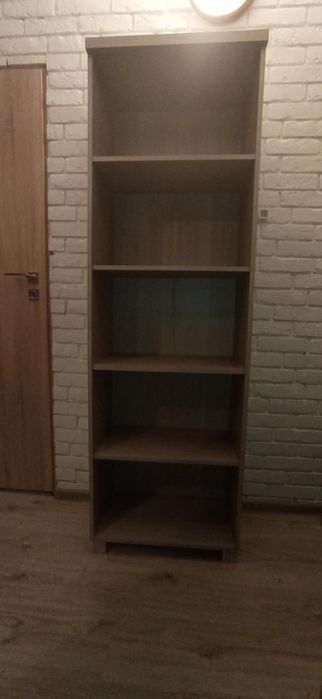 Sprzedam regał  na książki