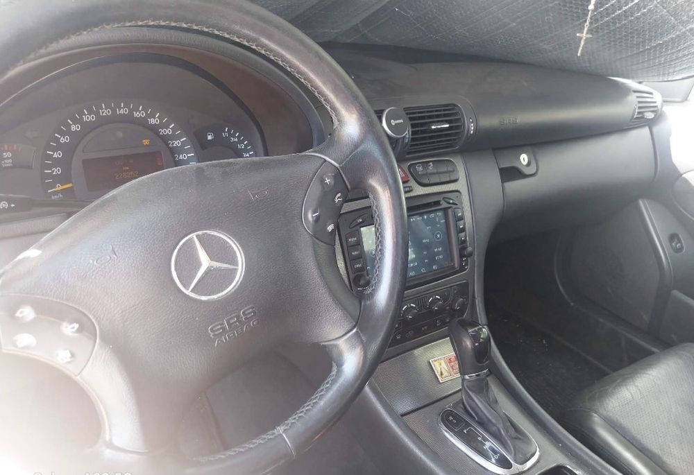 Mercedes c220cdi   2001