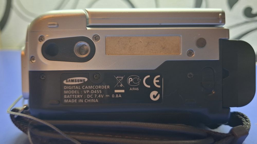 Видеокамера SAMSUNG