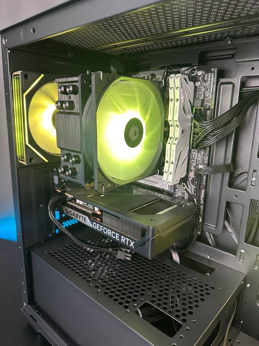 Digital PC Base Atom | Ryzen 5 5600 + RTX5060