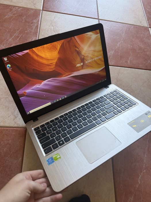 Ноутбук ASUS R540N (R540NA)