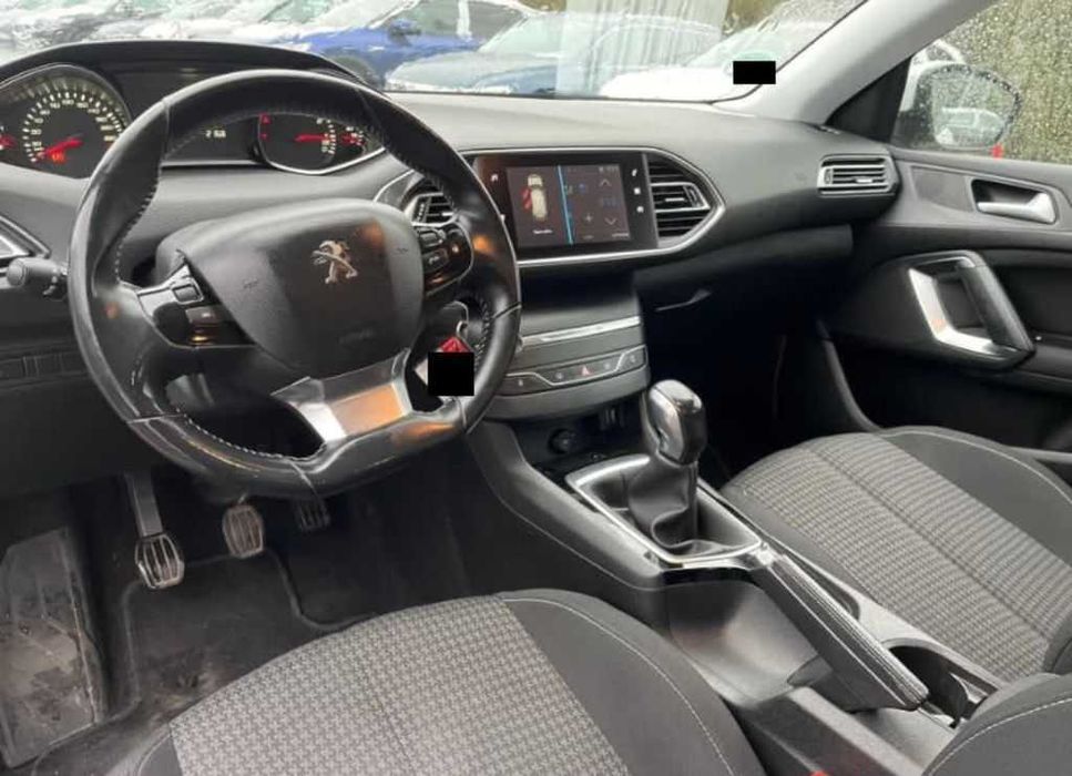 Peugeot 308 I II SW бампер з разборка пежо