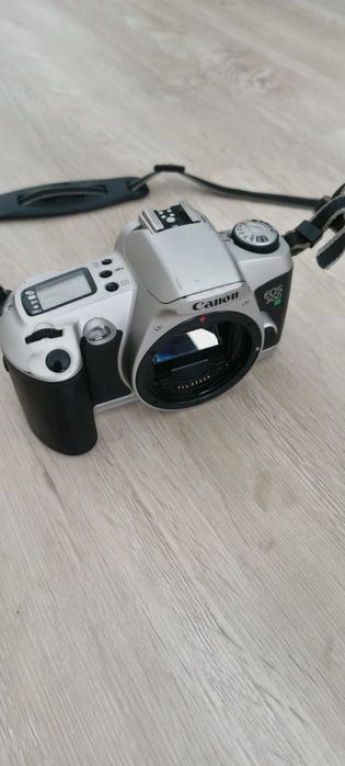 Canon EOS 500N analógica