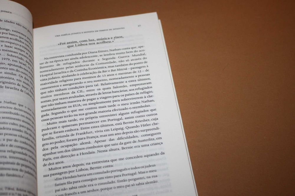 Uma Família Judaica //Esther Mucznik