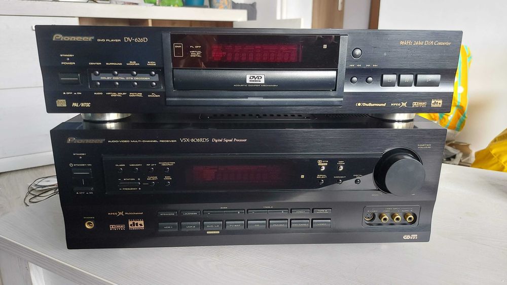 Amplituner Pioneer VSX-808RDS DVD DV-626D pilot CU-VSX140 bdb stan wszystko sprawne