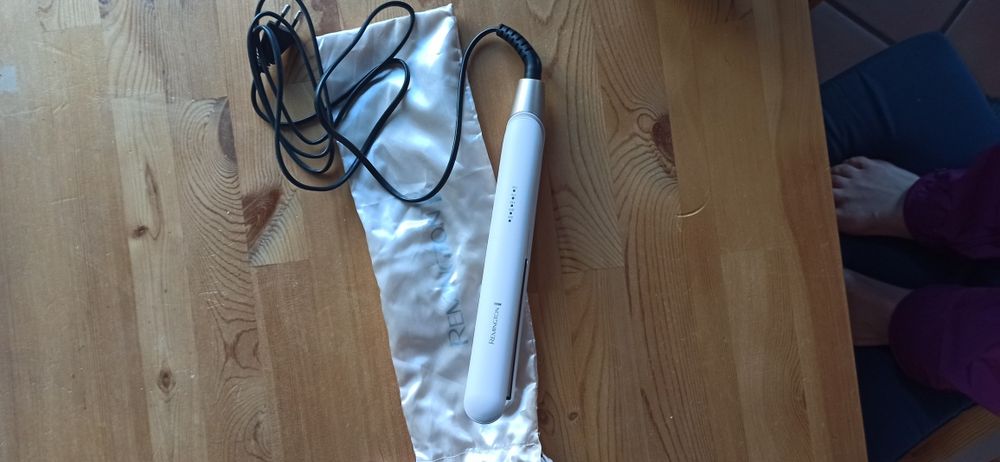 Prostownica REMINGTON Shea Soft S4740