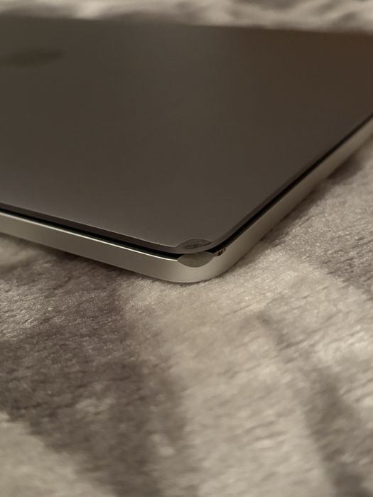 MacBook Pro Retina 13-inch (2017)