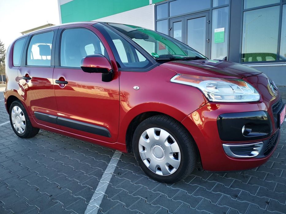 Продам авто!!!!Харків!Автомобіль на ходу!!!! Ціна 5000 $ , можливий торг!!!