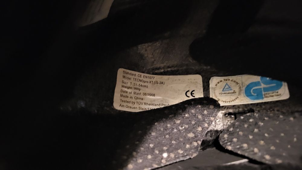 Kask narciarski dziecięcy 51-54 cm obwód głowy