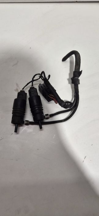 Pompka spryskiwaczy BMW E38 6136-1393415