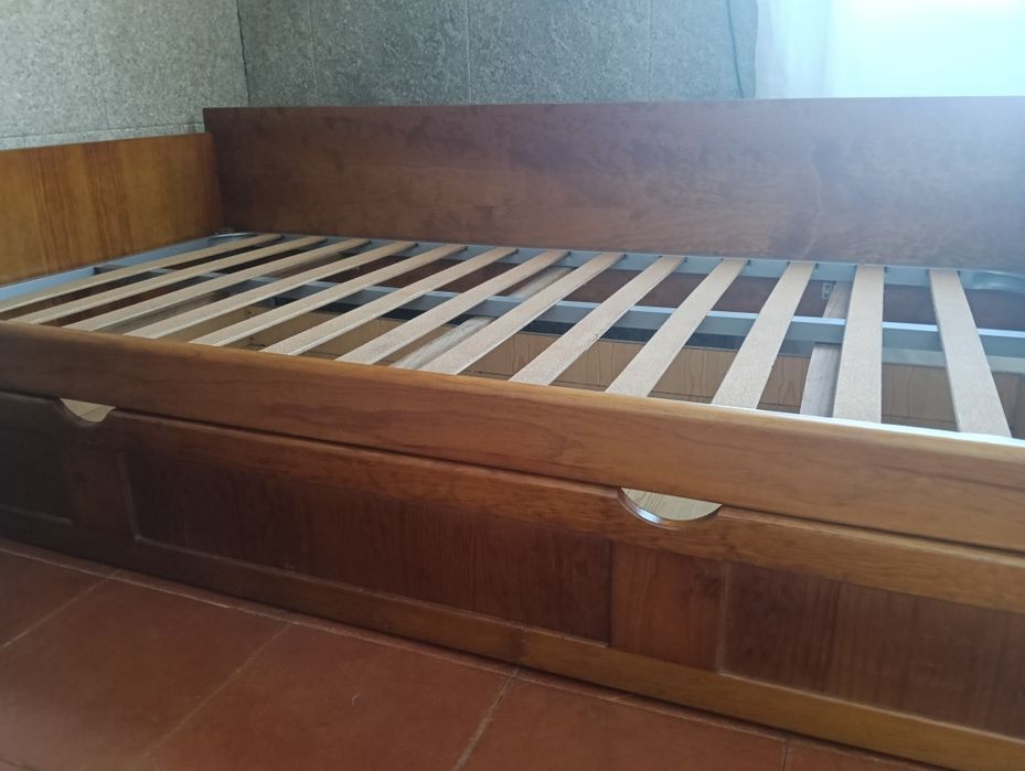 Cama com gavetão