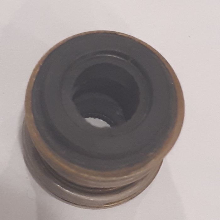 Продается ремкомплект на циркуляционный насос.