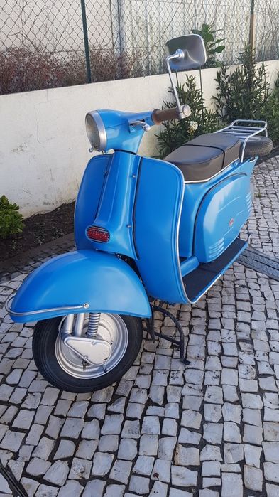 Motorizada Casal Carina