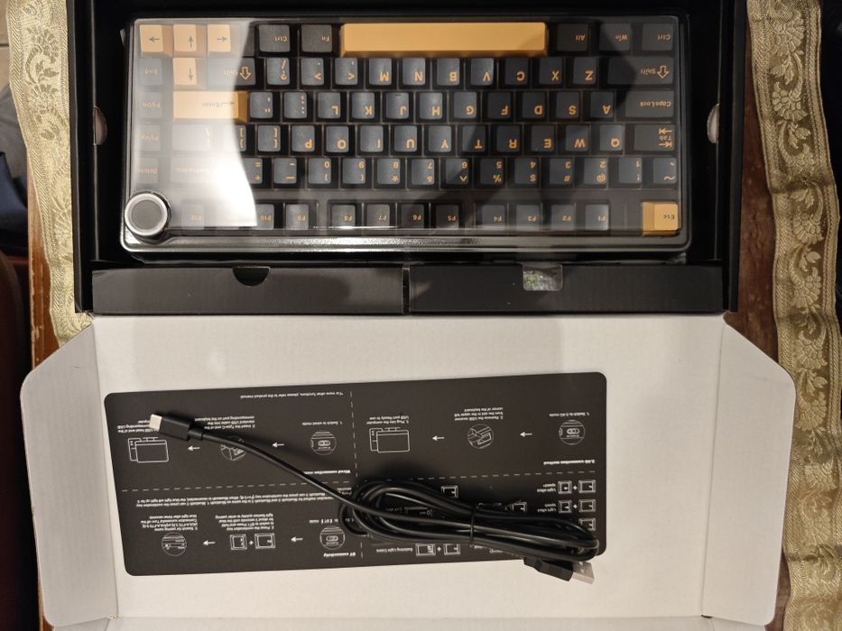 Aula F75 teclado mecânico gaming