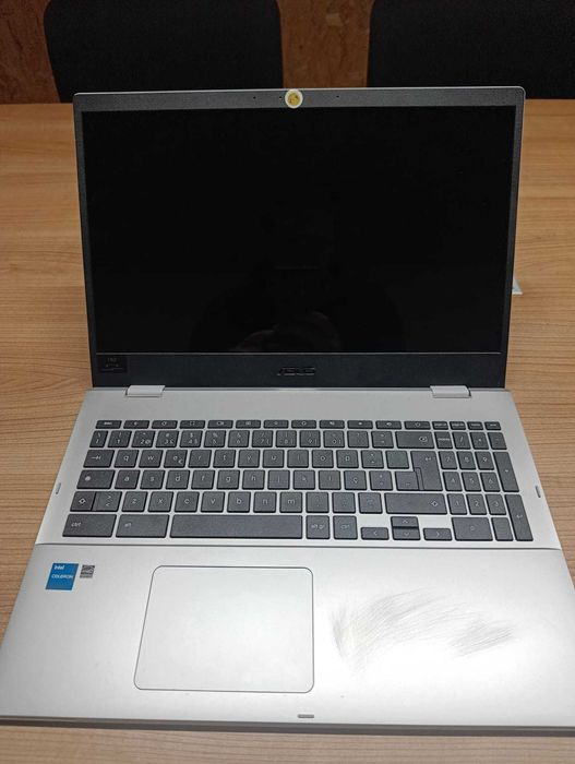 Portátil ASUS Chromebook CX1500CKA-N4AHDSC1 (Intel Core intel Celeron N4500 - Intel UHD Graphics - RAM: 8 GB - 128 GB SSD - 15.6'')