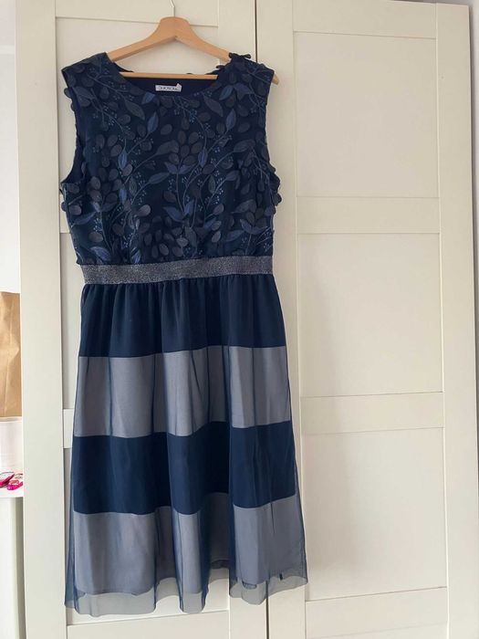 Quiosque Sukienka koktajlowa roz 44