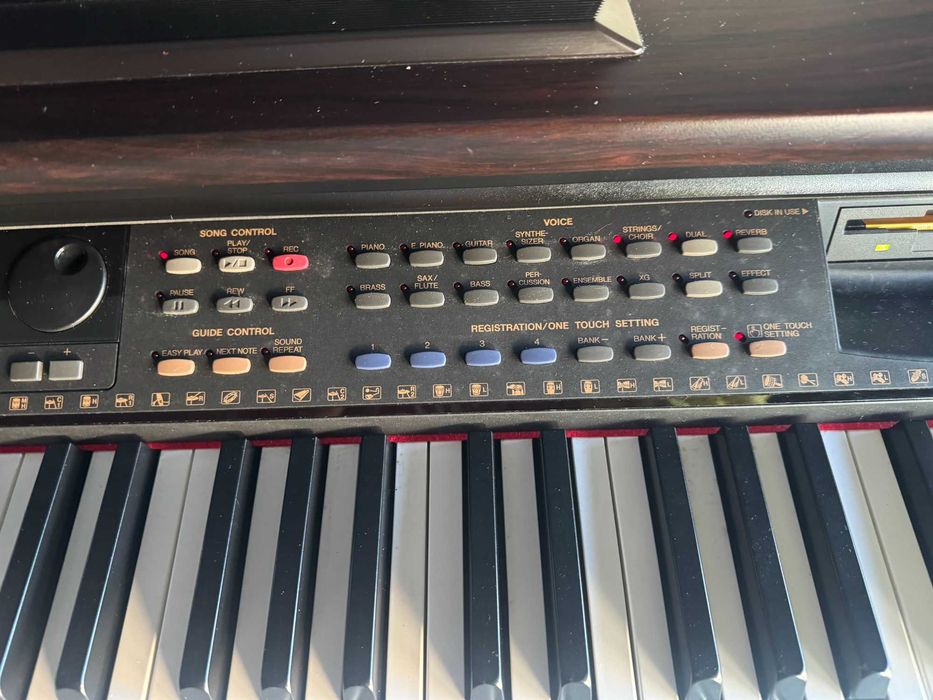 Órgão musical sem uso