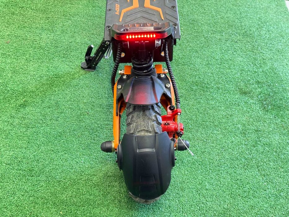 Електросамокат X-Boost Scooter 04 Dual Power 2400W, Швидкість 60 км/год, Електросамокати