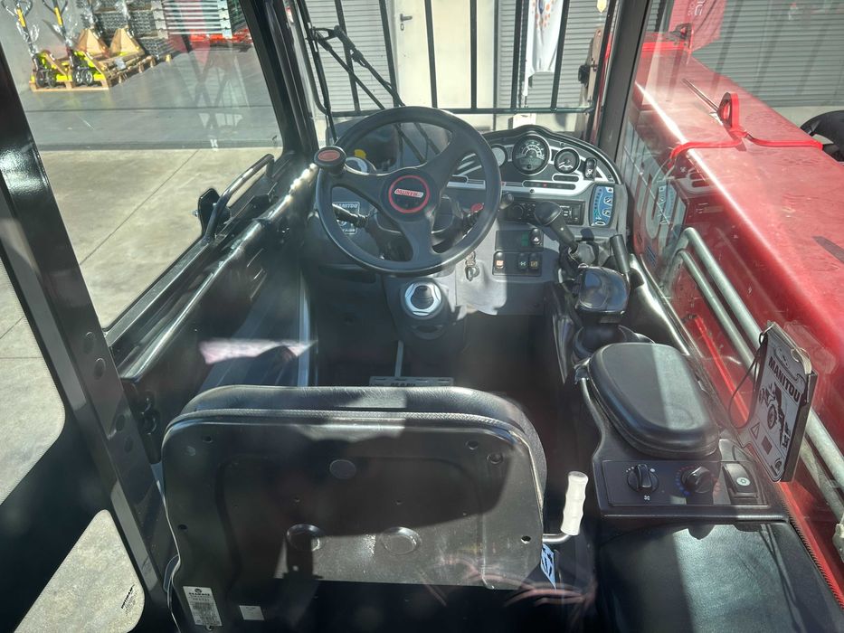 Empilhador Telescópico Manitou MT 732