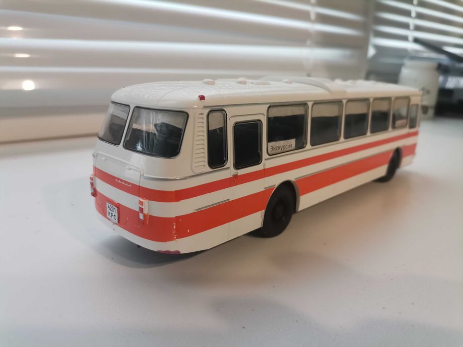 ЛАЗ-699Р, модель 1/43