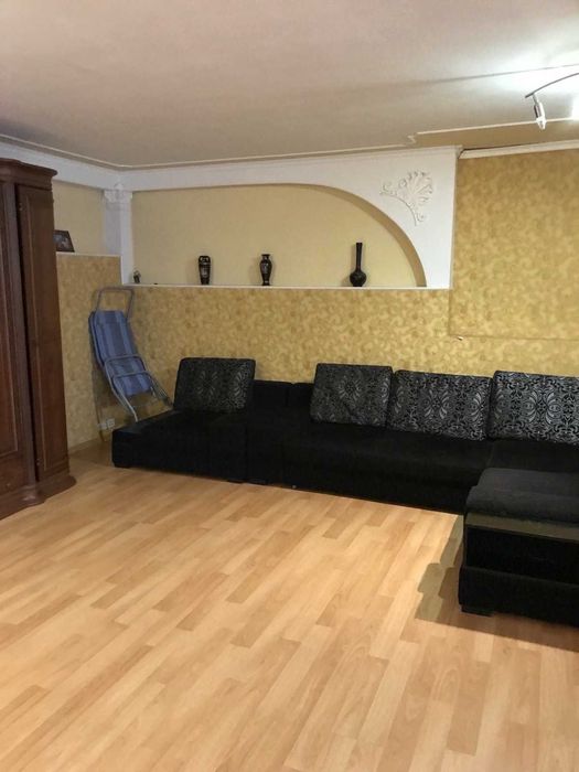 2 этажный дом на Слободке