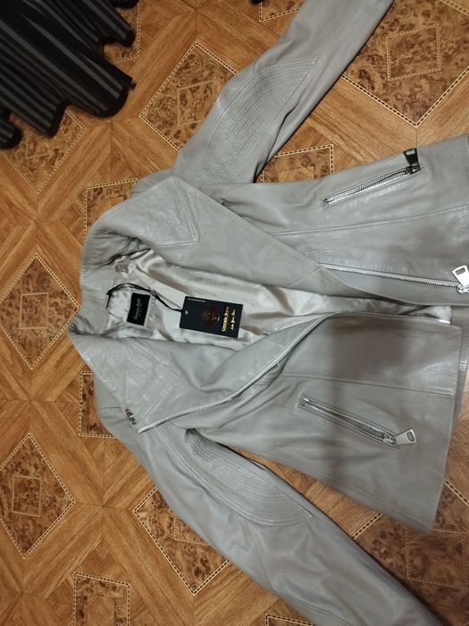 Женская куртка. Натур. кожа. Италия