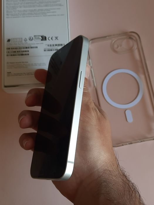 Iphone 16e (Garantia e Novo)