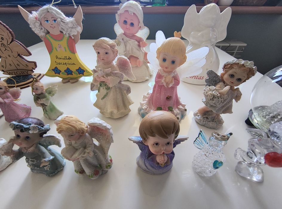 Aniołki figurki różne