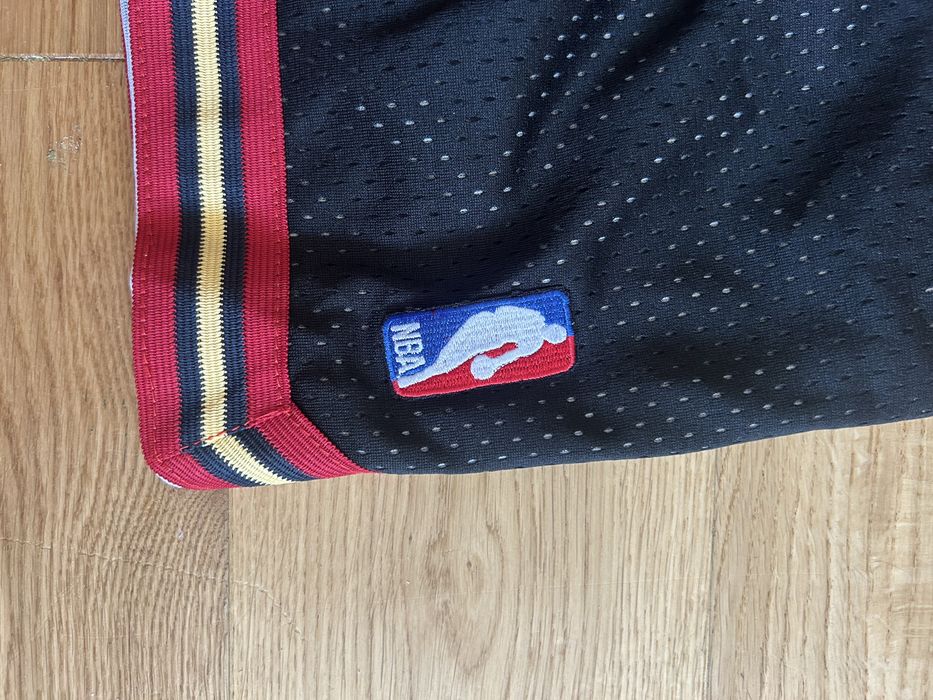 Nowe czarne spodenki NBA philadephia SeventySixers Mitchell & Ness Just Don