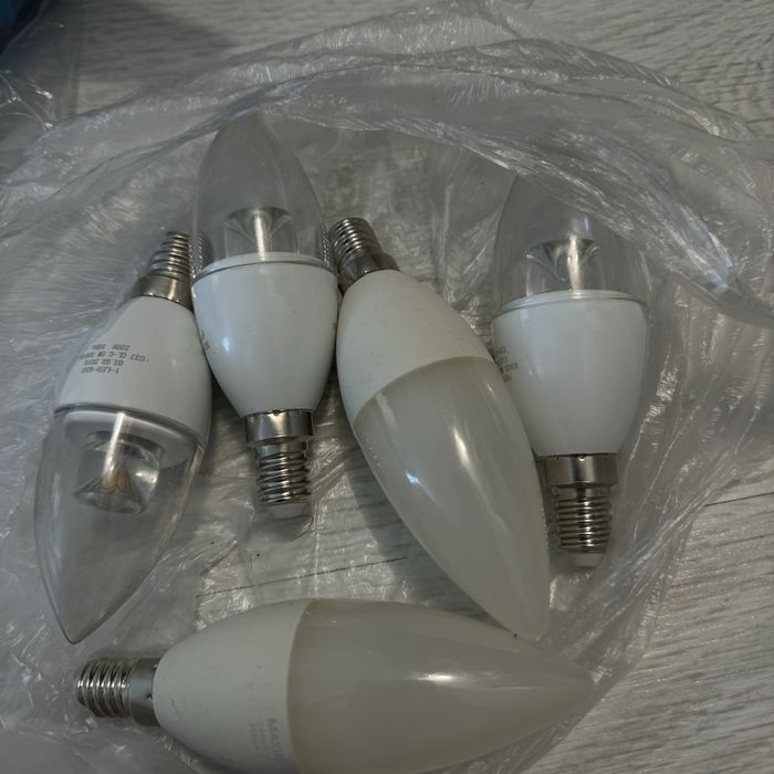 Лампочки E14 3000K