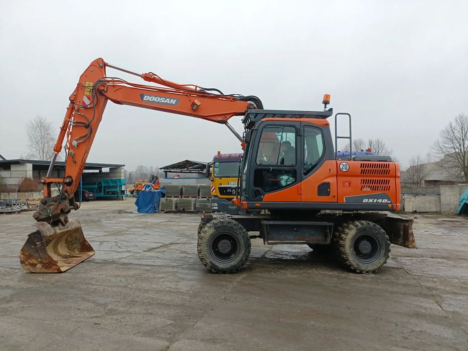Doosan DX140 Szybkozlacze /
