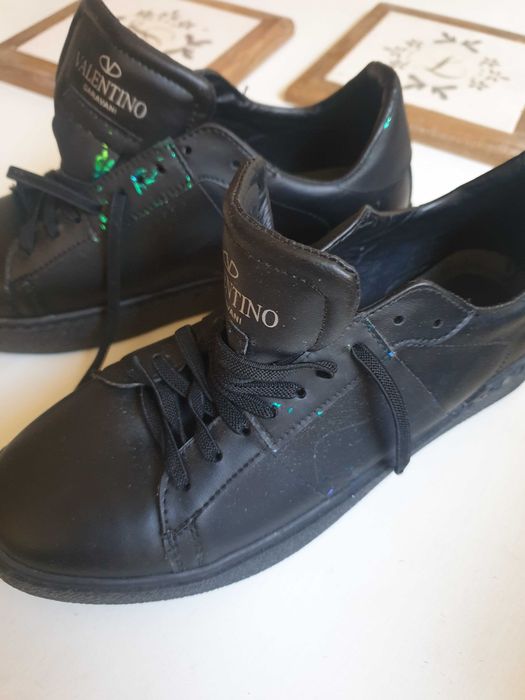 Buty sportowe damskie,z polyskujacymi elementami