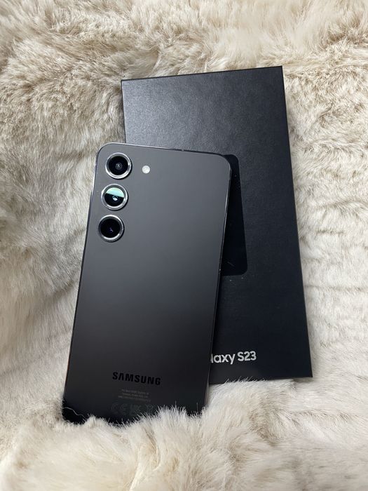 Samsung galaxy S 23 8/256 GB