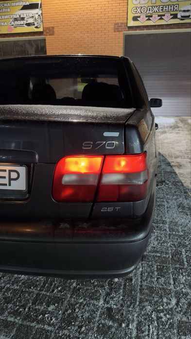 Volvo s70 2.5 турбо бензин 200 л/с