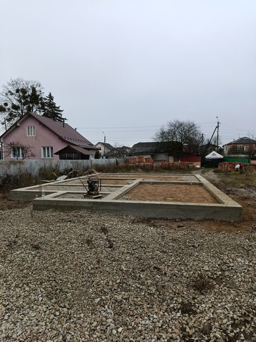 Будівельні послуги. Будівництво приватних будинків, гаражів, парканів,