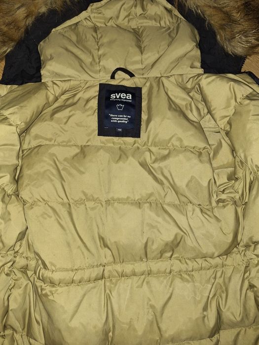 Брендова тепла куртка