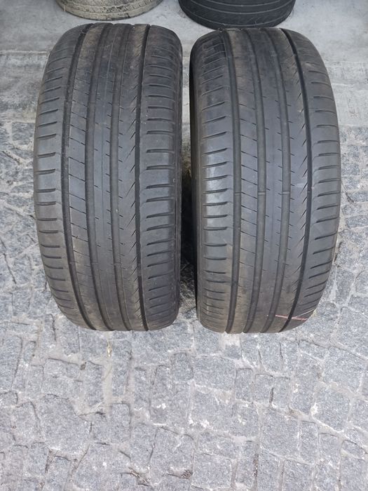 Vendo pneus semi-novos 255/45/19 Pirelli