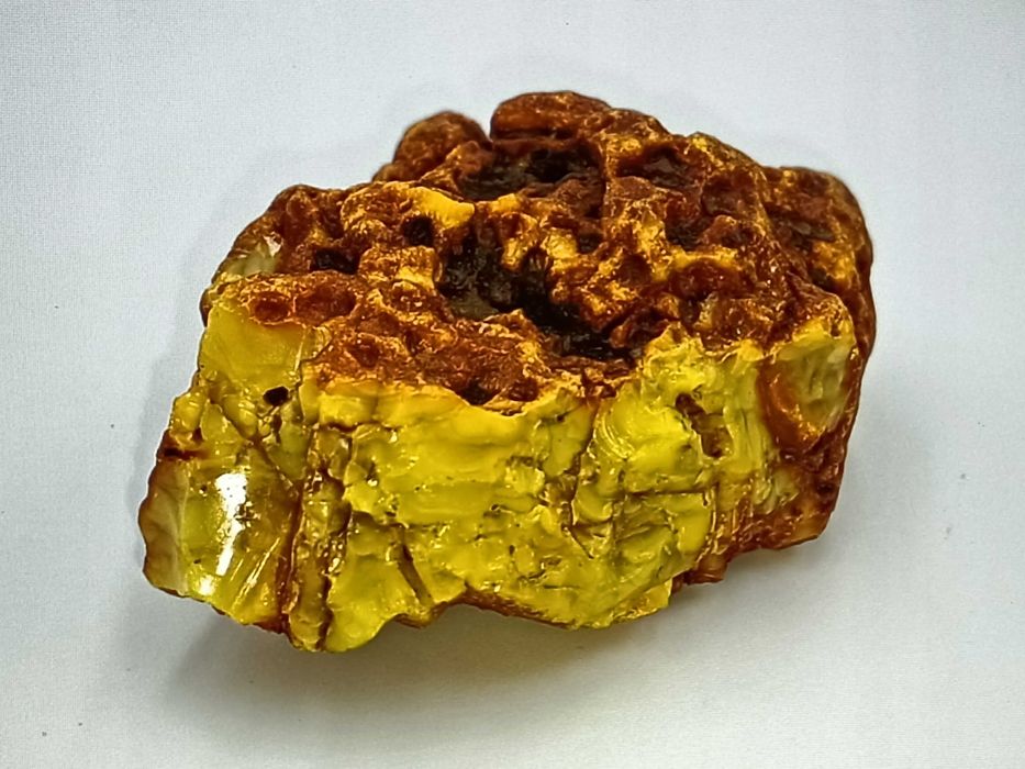 bursztyn-ba-tycki-naturalny-bry-a-nieszlifowany-waga-100-41-gram