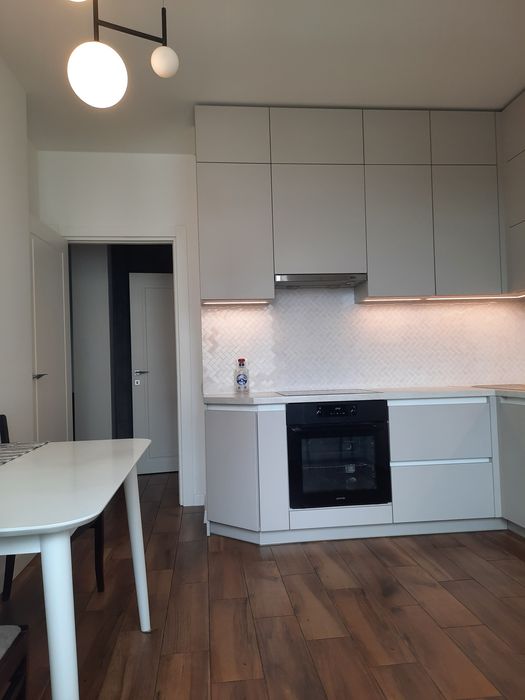 Продажа  1кімн  ЖК Сосновий бір, вул . Олевська метро Академмістечко