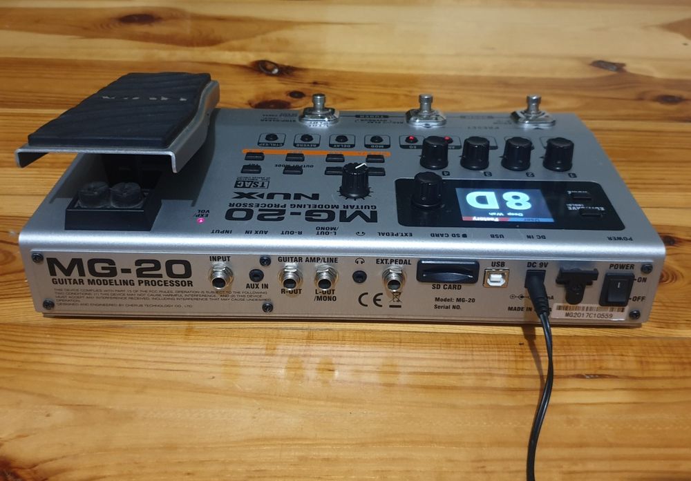 Multiefekt gitarowy NUX MG-20  60 efektów  100% sprawny