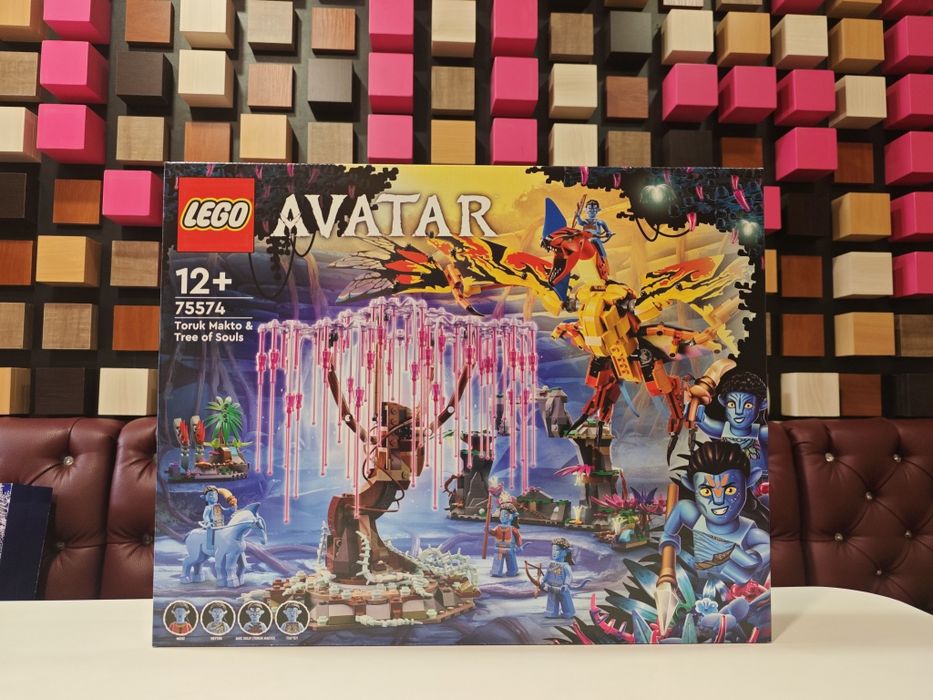 LEGO Avatar 75571 Нейтірі та Танатор проти Куарітча у скафандрі УМП. Аватар
